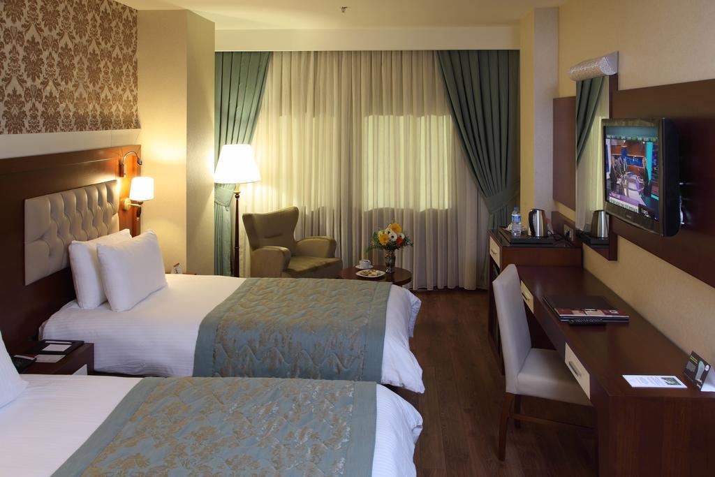 Hotel Senbayrak City Adana Exterior foto