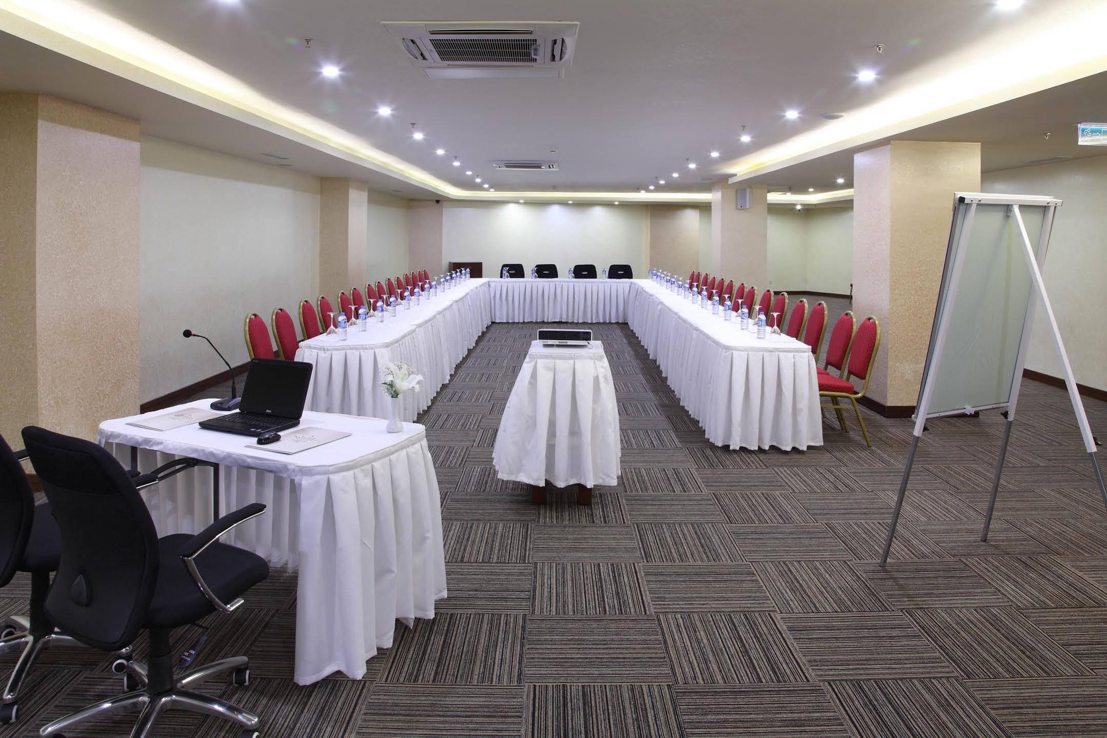 Hotel Senbayrak City Adana Exterior foto